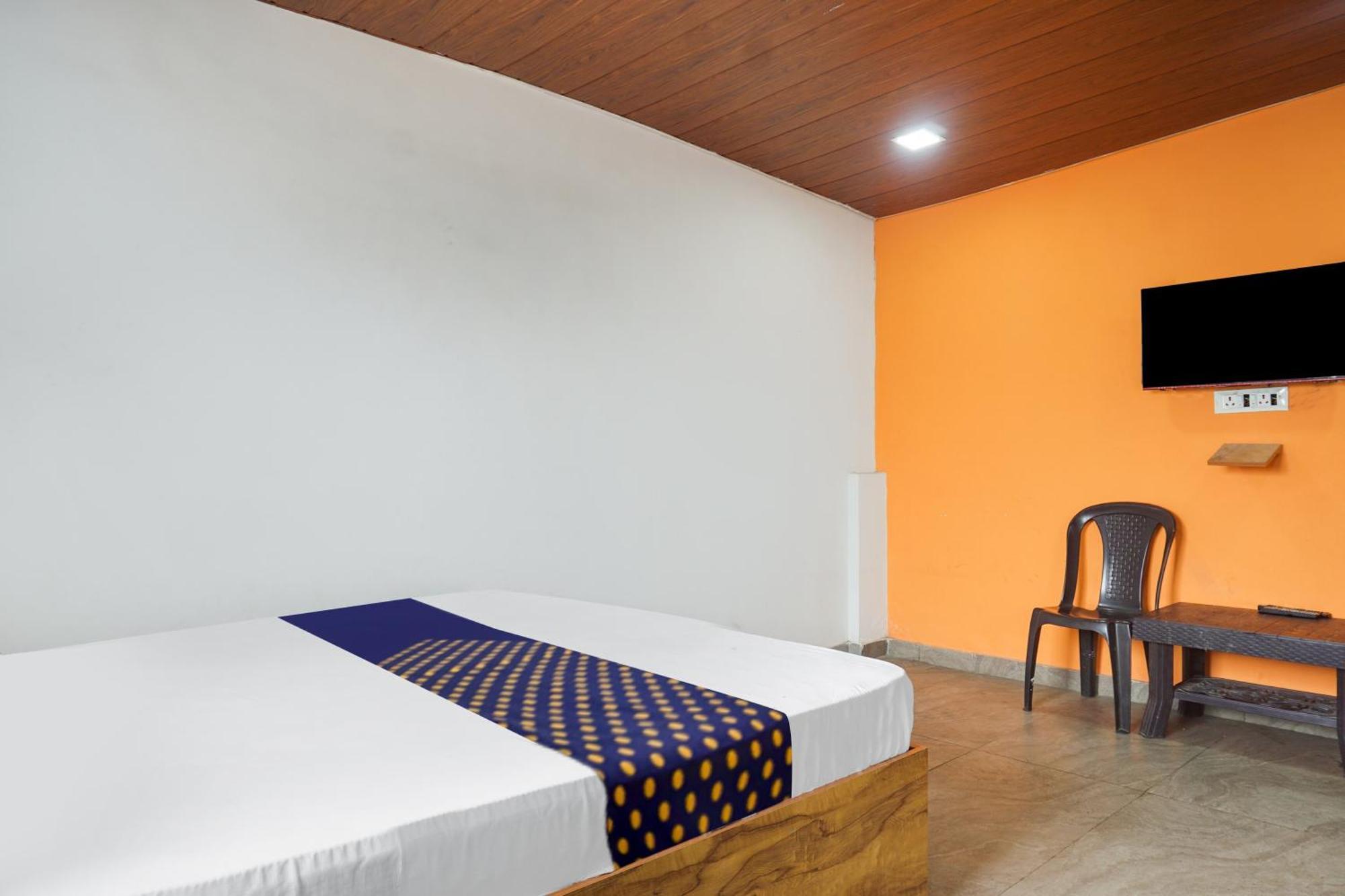 O Malhar Hotel